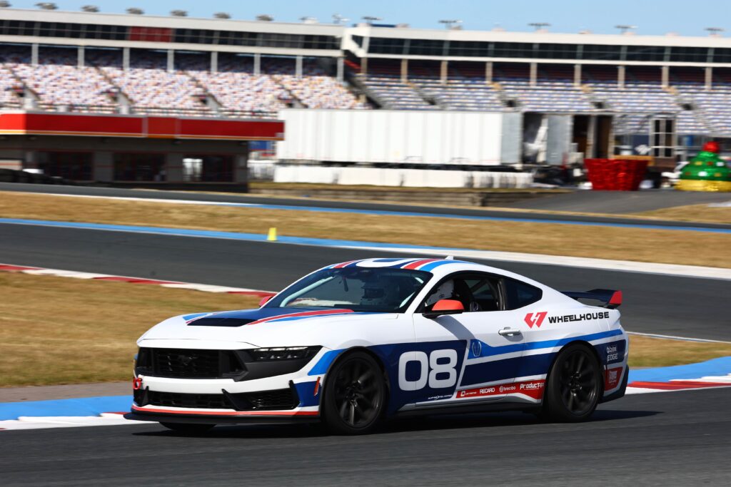 Mustang Experience Components